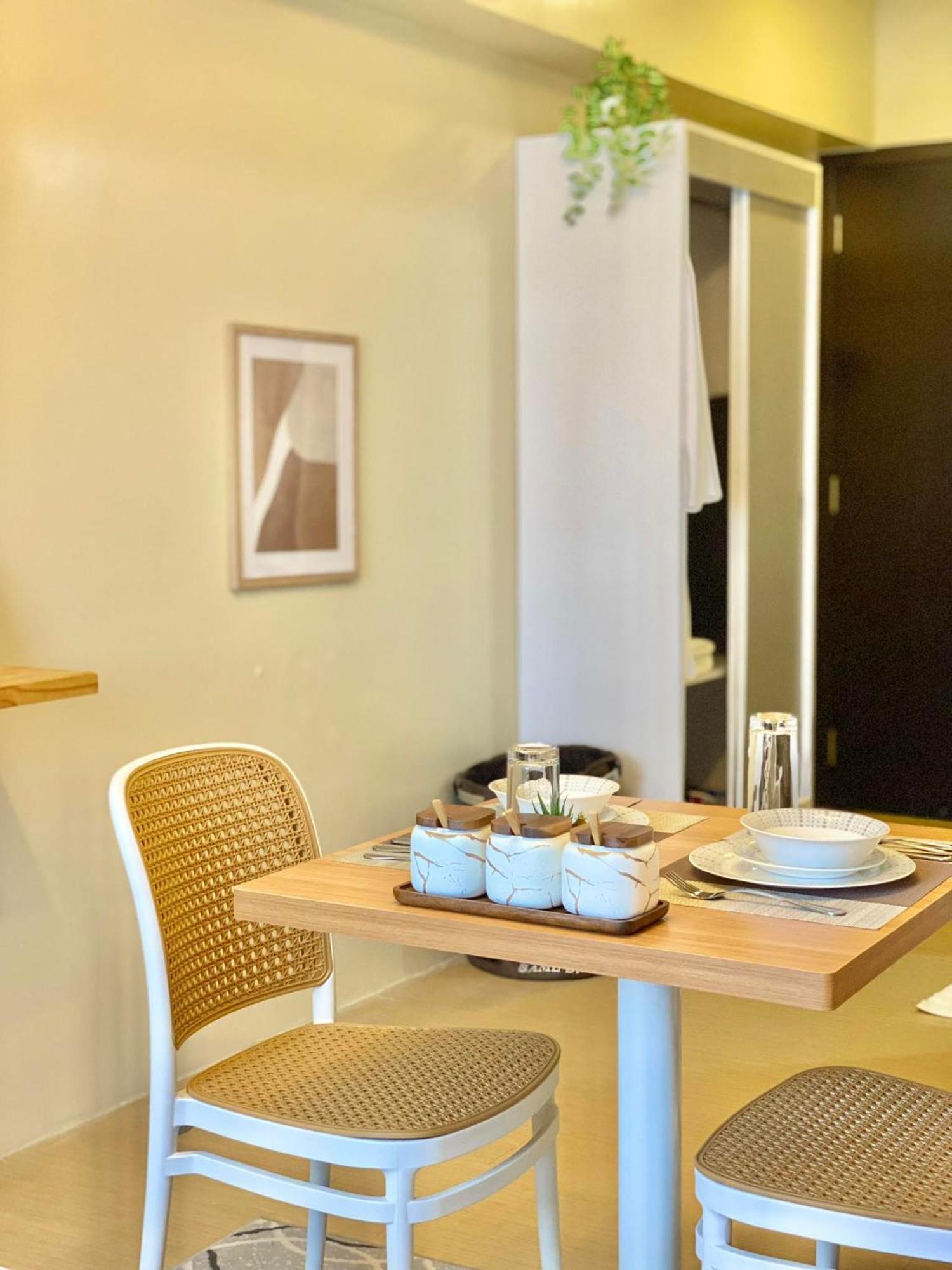 Apartment Cozy In Metro With W&d, Pool, & Gym *